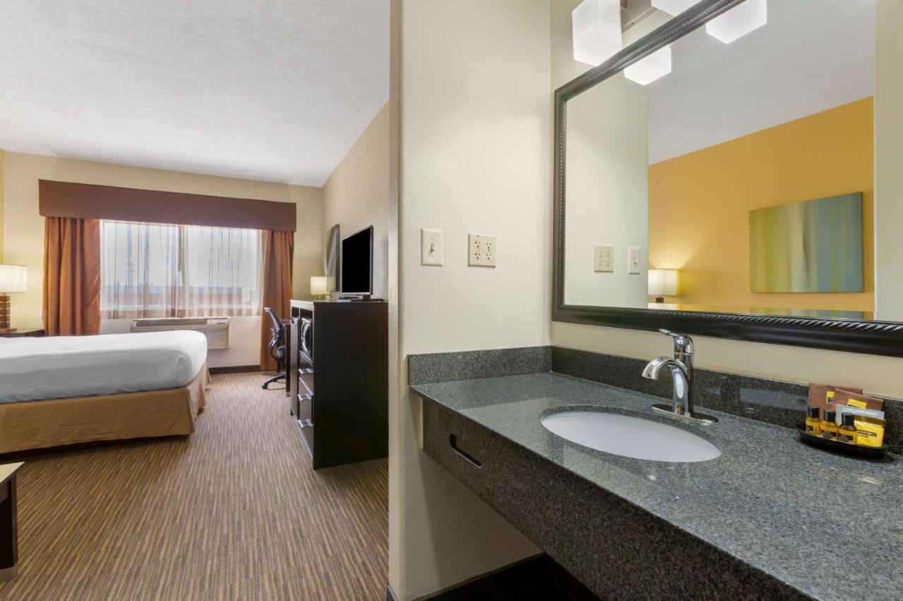 Best Western Plus The Four Corners Inn Φάρμινγκτον Εξωτερικό φωτογραφία